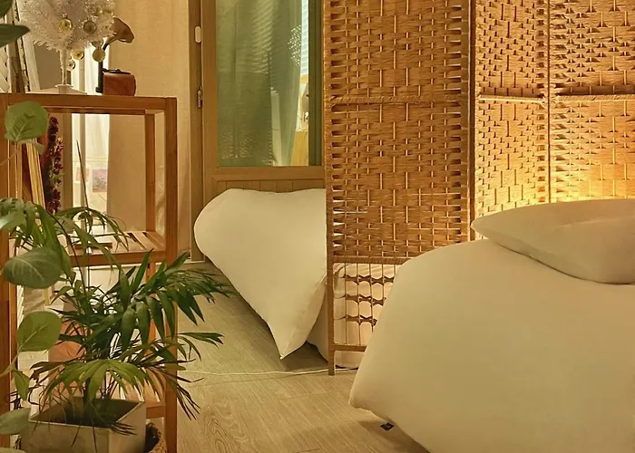 Private Korean Entire With Garden Up To 10